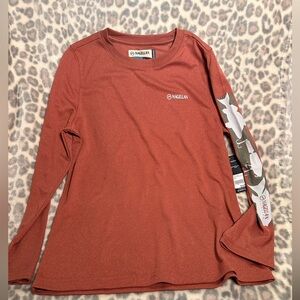 Magellan Long Sleeve Tshirt Boys Medium